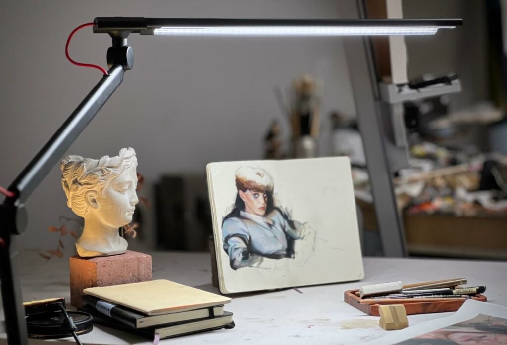 desk lamp for artists